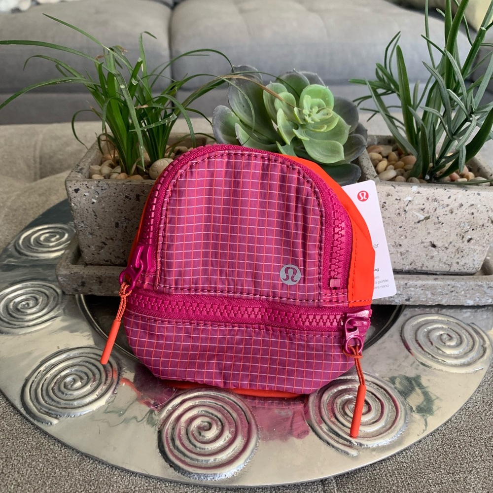 Lululemon crossbody
